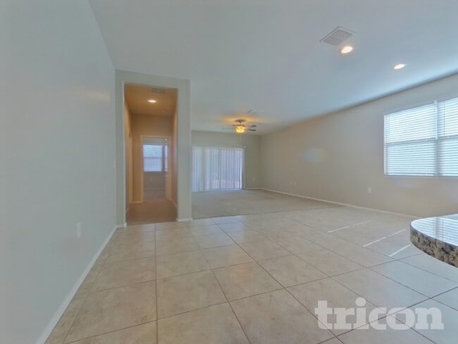 Photo - 31026 W Earll Dr