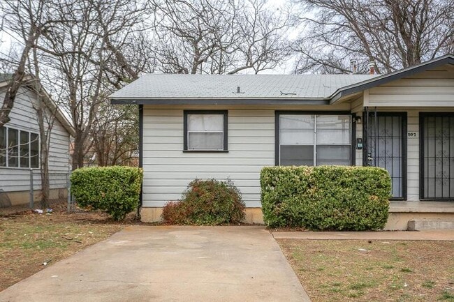 Photo - 507 Adams Ave Unidad B