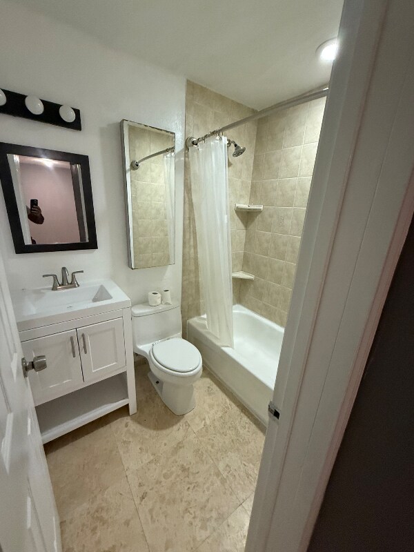 Photo - 1351 Holly Heights Dr Unit 2