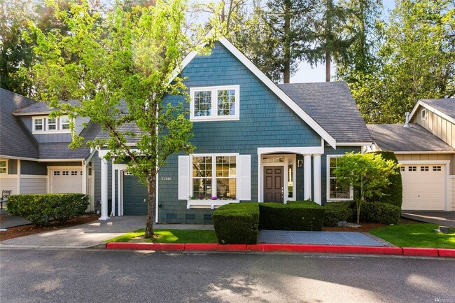 Building Photo - SEPTEMBER FREE >> Beautiful 3BR/3BA Townho... Rental