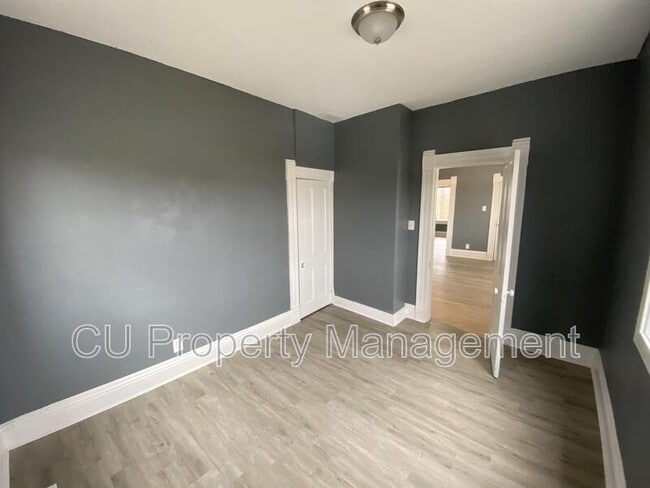Photo - 1601 N Mckinley Ave