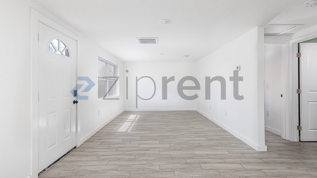 Photo - 4051 Close Ct