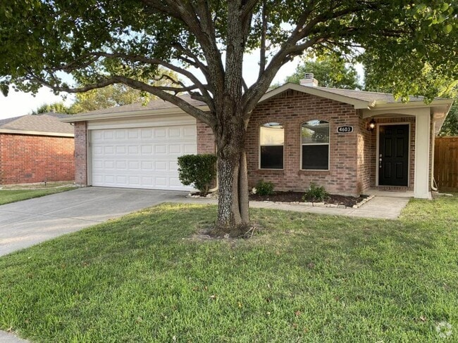 Building Photo - 4603 Courtside Dr Rental