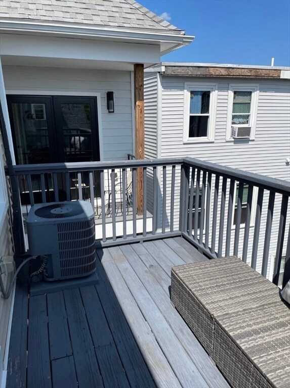 Photo - 258 Everett St Unit #3