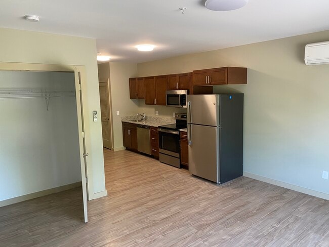 Photo - One University Drive South