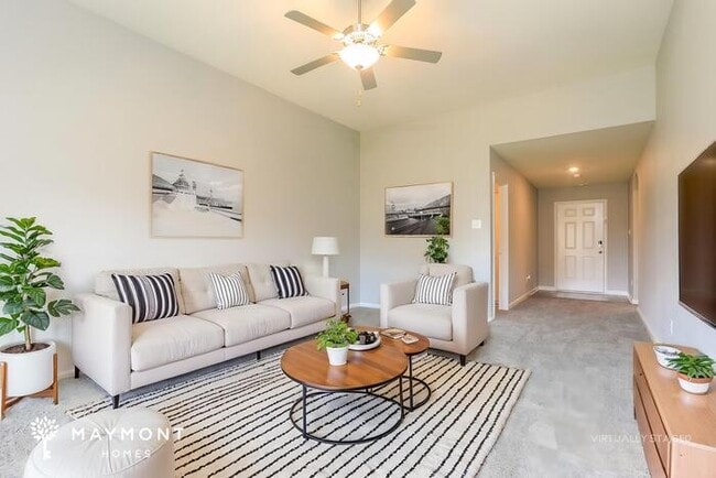 833 Mallorie Ln