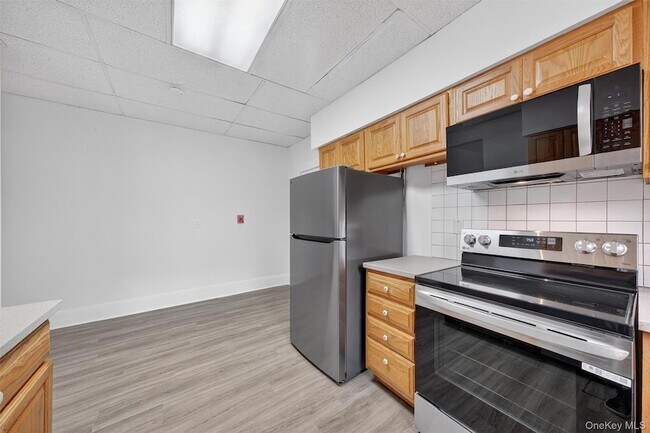 34 Market St Unit 1