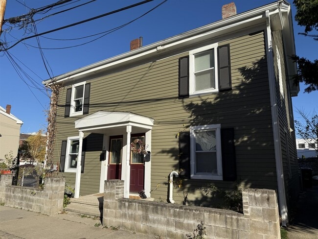 Photo - 10 Allen St