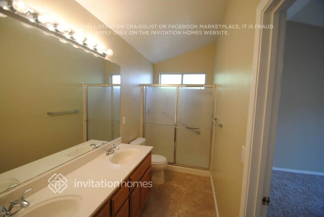 Photo - 4856 Clydebank Way