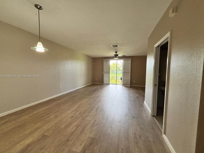 Photo - 8253 SW 29th St