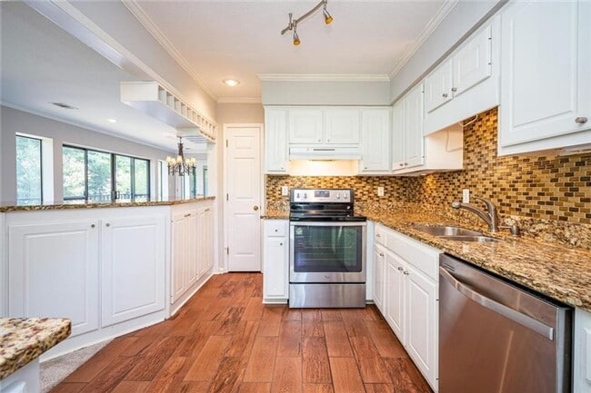 Photo - 26202 Plantation Dr NE