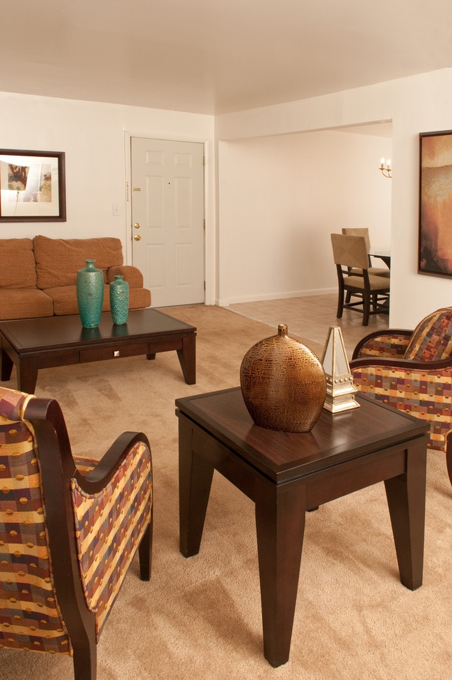 Chadwick Village Apartments