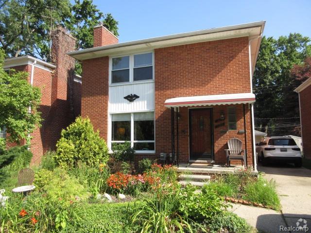 Building Photo - 322 Catalpa Dr Rental