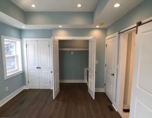 Photo - 3984 Blaine St NE