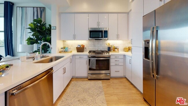 Photo - 2929 Pennsylvania Ave Unit 436