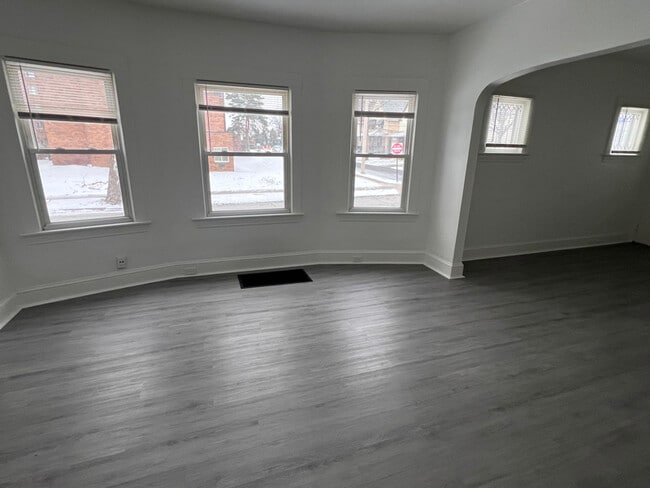 Photo - 4302 W 30th St Unit 1