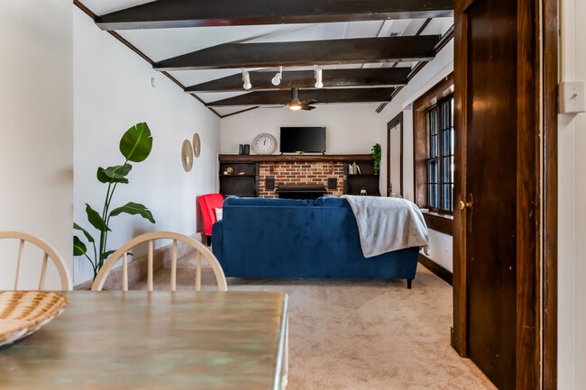 Photo - 323 Poplar Hill Ln