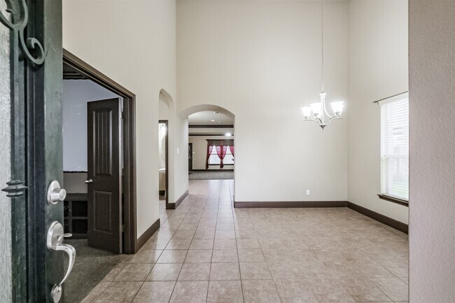 Photo - 2606 Maverick Park Ln