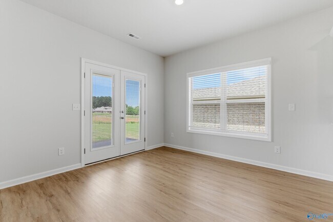 Photo - 180 Pennington Ave
