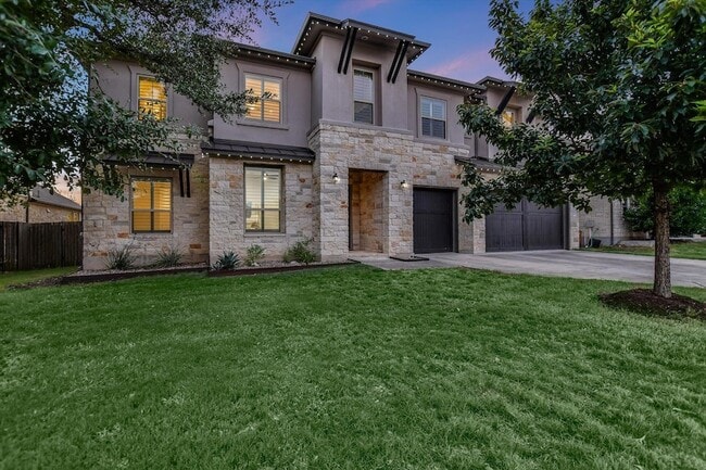Building Photo - 12812 Padua Dr
