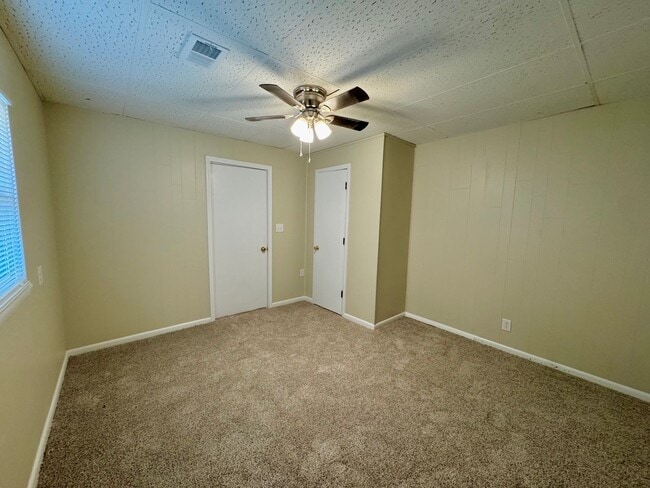 Photo - Updated 1-brm home - huge living room, brand new flooring, washer/dryer, new kitchen, new bathroo...