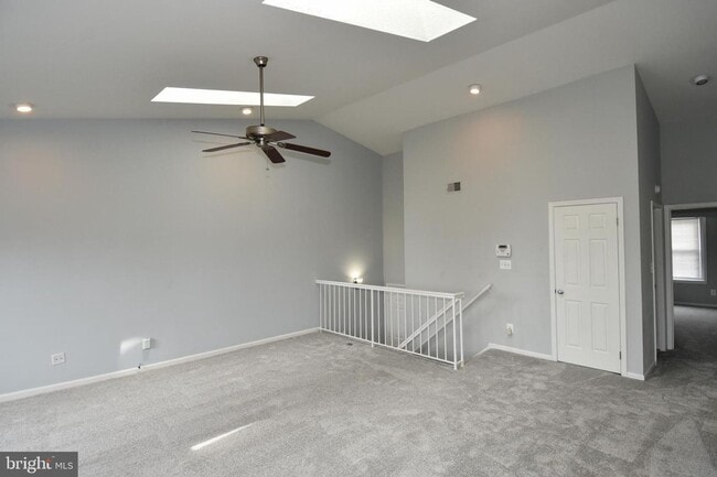 4056 Grays Pointe Ct