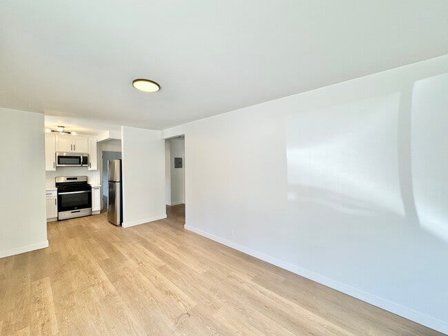 Building Photo - 3001 Petite Ct Unit 15 Rental