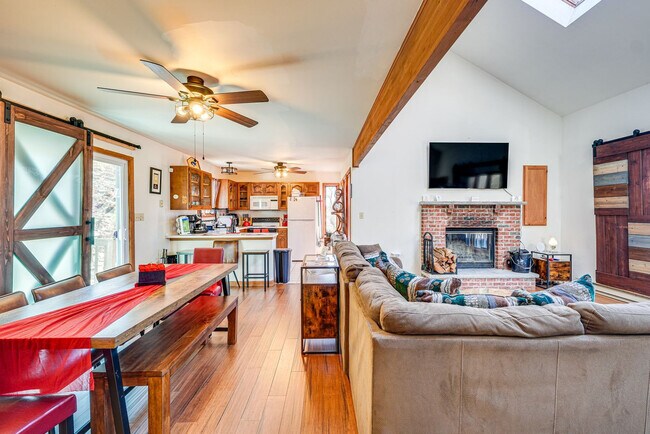 Photo - 5317 Woodbridge Dr E Unidad SI ID1545716P