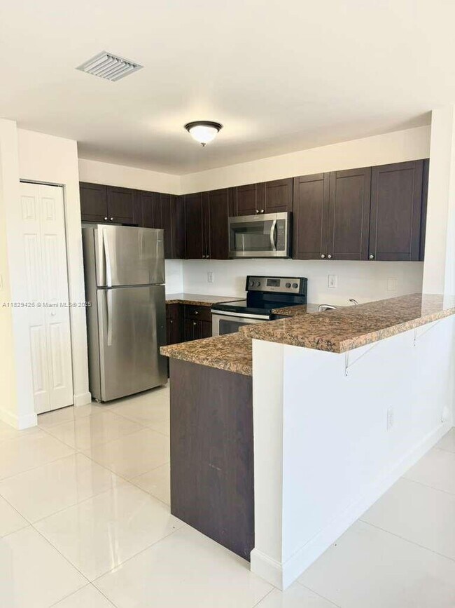 Building Photo - 25807 SW 137 Path Rental