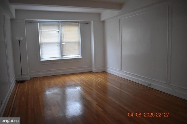 Building Photo - 6635 McCallum St Rental