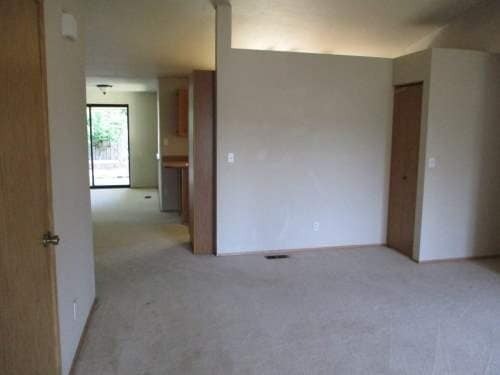 Photo - 2 Bedroom 1 Bathroom Rambler walking dista...