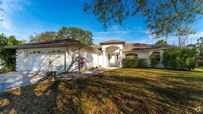 Building Photo - 7146 Sablon Rd Rental