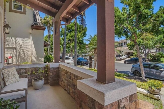 Photo - 1157 Alexandra Ln