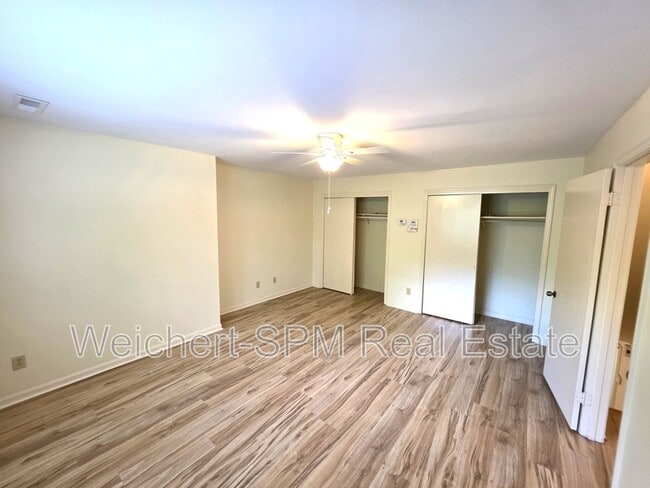 Photo - 363 S Fenwick Rd