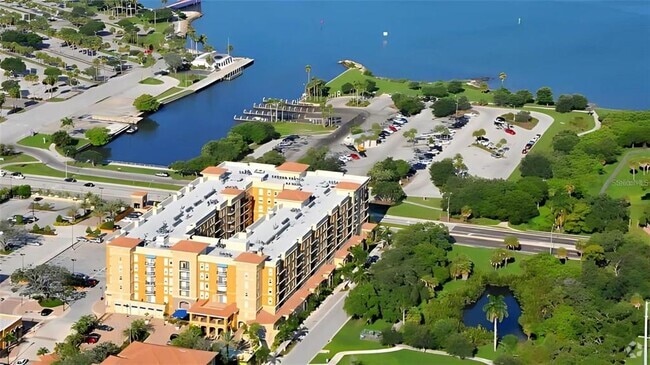 Building Photo - 1064 N Tamiami Trl Unit 1414 Rental