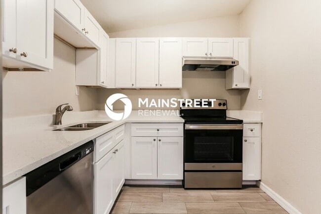 Photo - 3 Bedroom Pet-Friendly Home in SARASOTA, F...