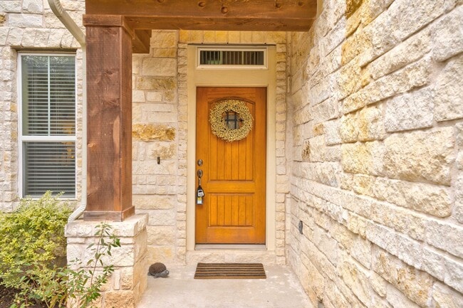 Photo - Beautiful 4 Bedroom, 3.5 Bathroom Home with Garage & Private Backyard