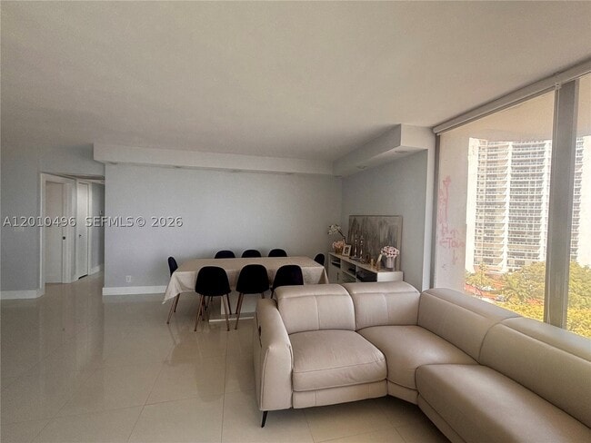 Photo - 19355 Turnberry Way Unit 7B