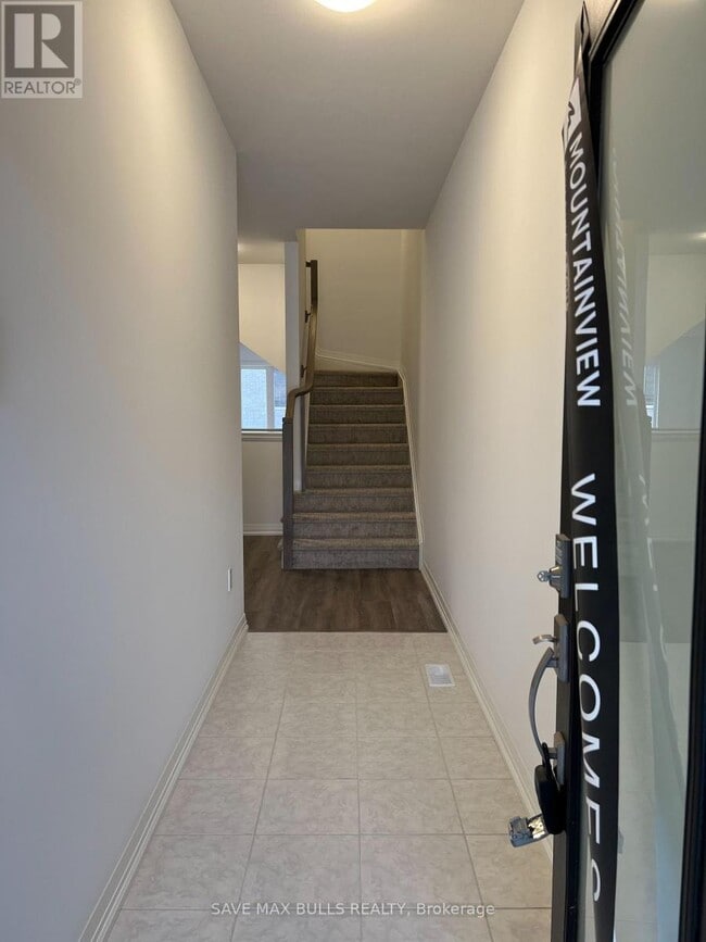 Photo - 4552 Portage Rd