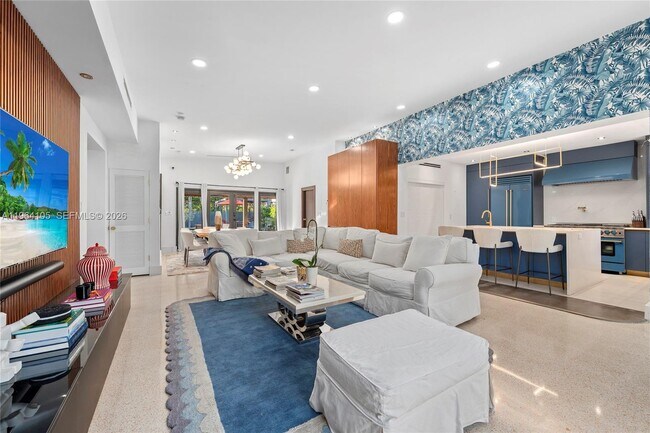 Photo - 8030 Noremac Ave