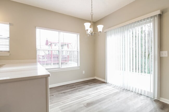 Photo - 2212 Oak Barrel Ln