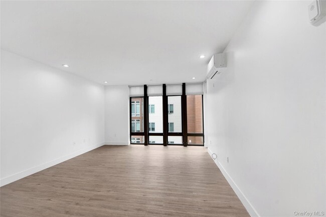 Photo - 645 N MacQuesten Pkwy Unit 3B