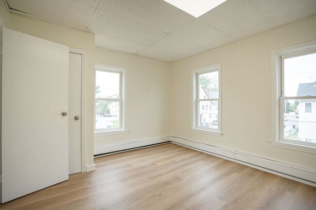 Photo - 3 Charles St Unit 2R