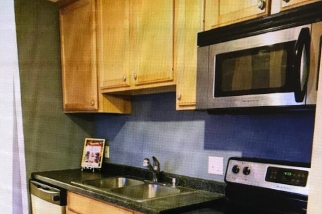 stainless appliances - 4110 Rahn Rd Condo Unit 207