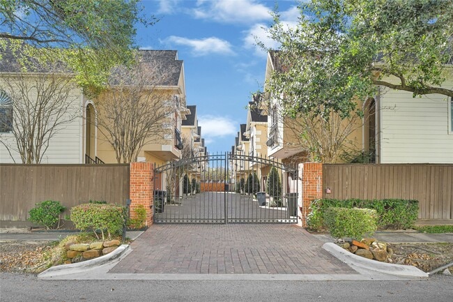 Photo - 5206 Washington Ave