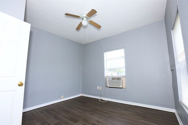 107 Prewitt Ln