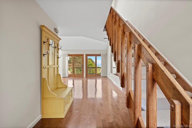 Photo - 59 Watchogue Ave