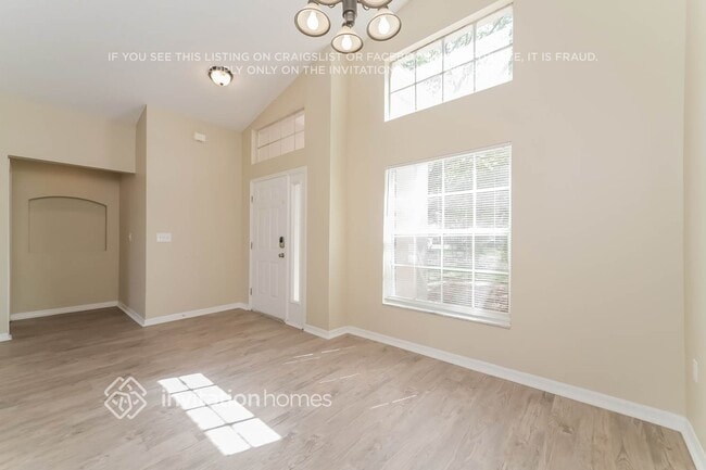 Photo - 106 Quiet Oak Ct