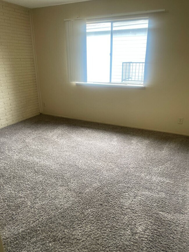 Photo - 2421 E 55th Pl Unit 2421 E. 55th Pl.  36