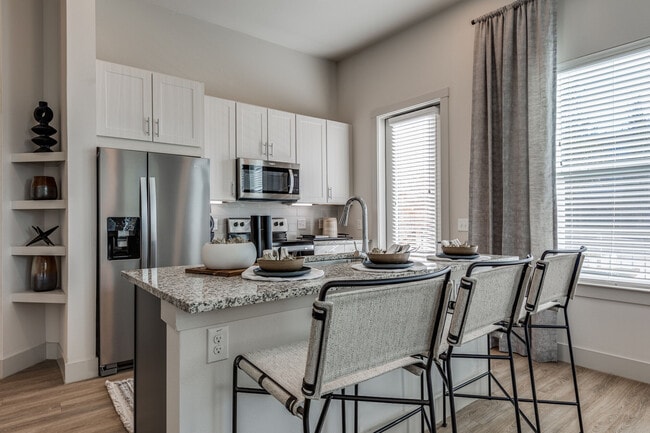 Photo - Collin Square